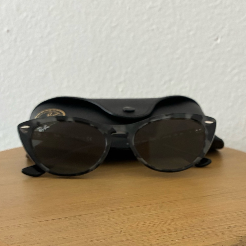 Ray-Ban Nina Cat Eye Sunglasses RB4314-N 1250/Y5 54 18 140 2N - Picture 10 of 10